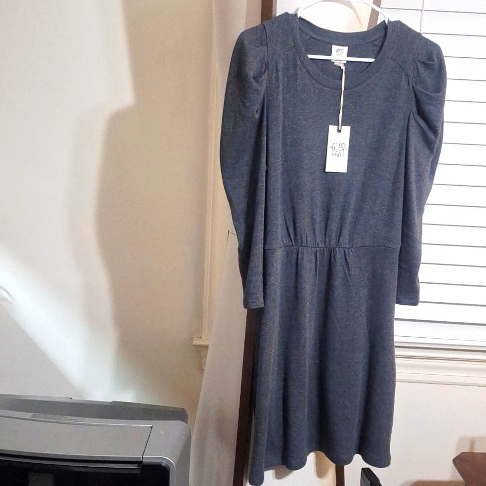 Nwt small gray puffed sleeve Matilda Jane Good Hart Dress